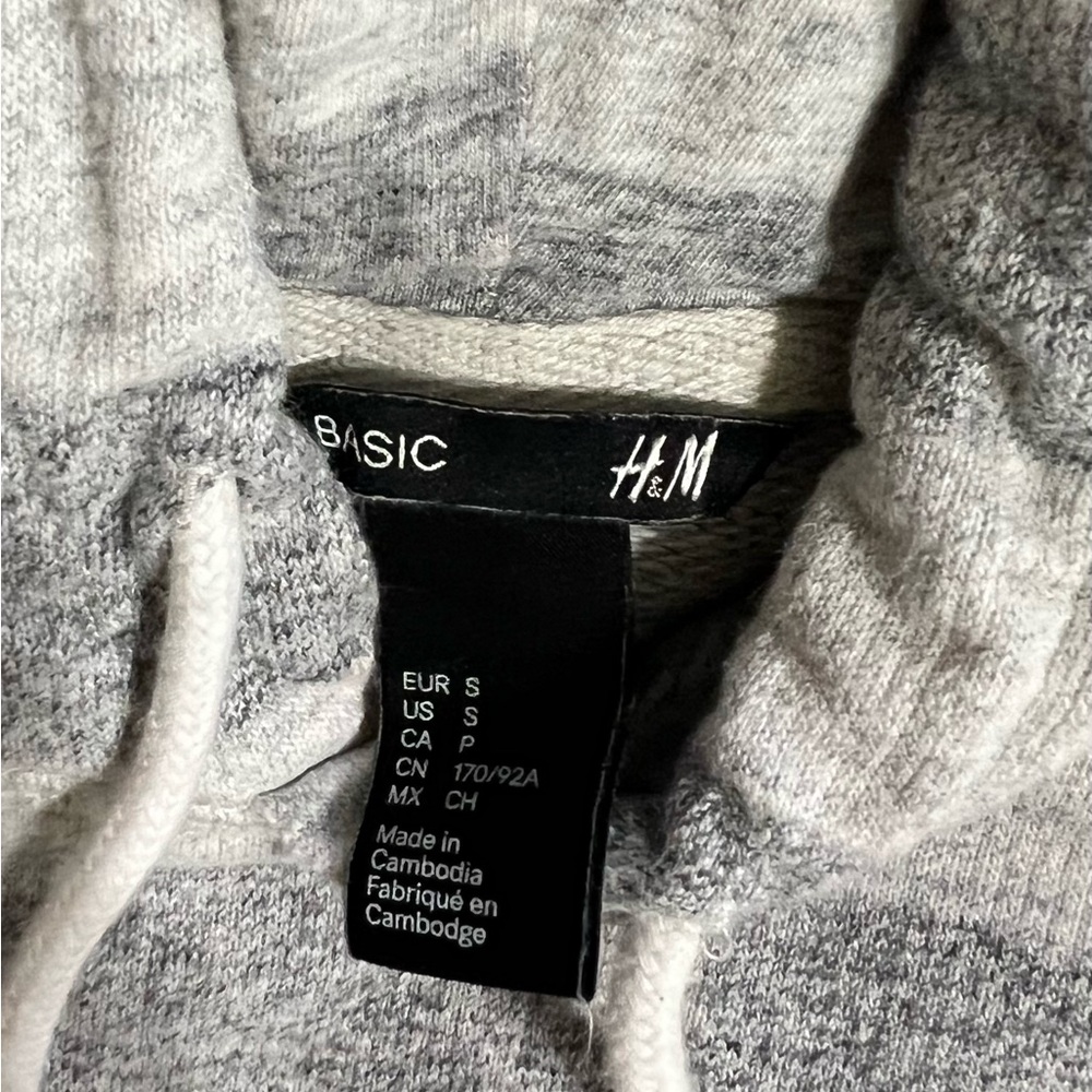 H&M hoodie - Picture 3 of 3